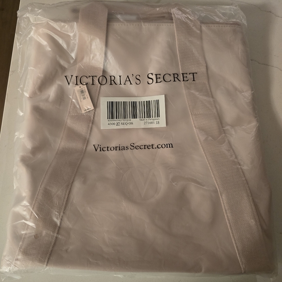 Victoria's Secret Pink Metallic Duffle Bag - Picture 2 of 5